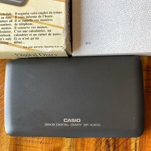 Vintage Casio Digital Diary 32KB SF-4300A - Batteries Not Included